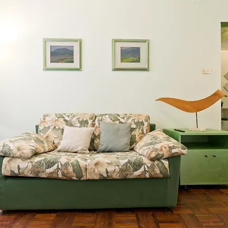 Mazzini Twenty House アパート